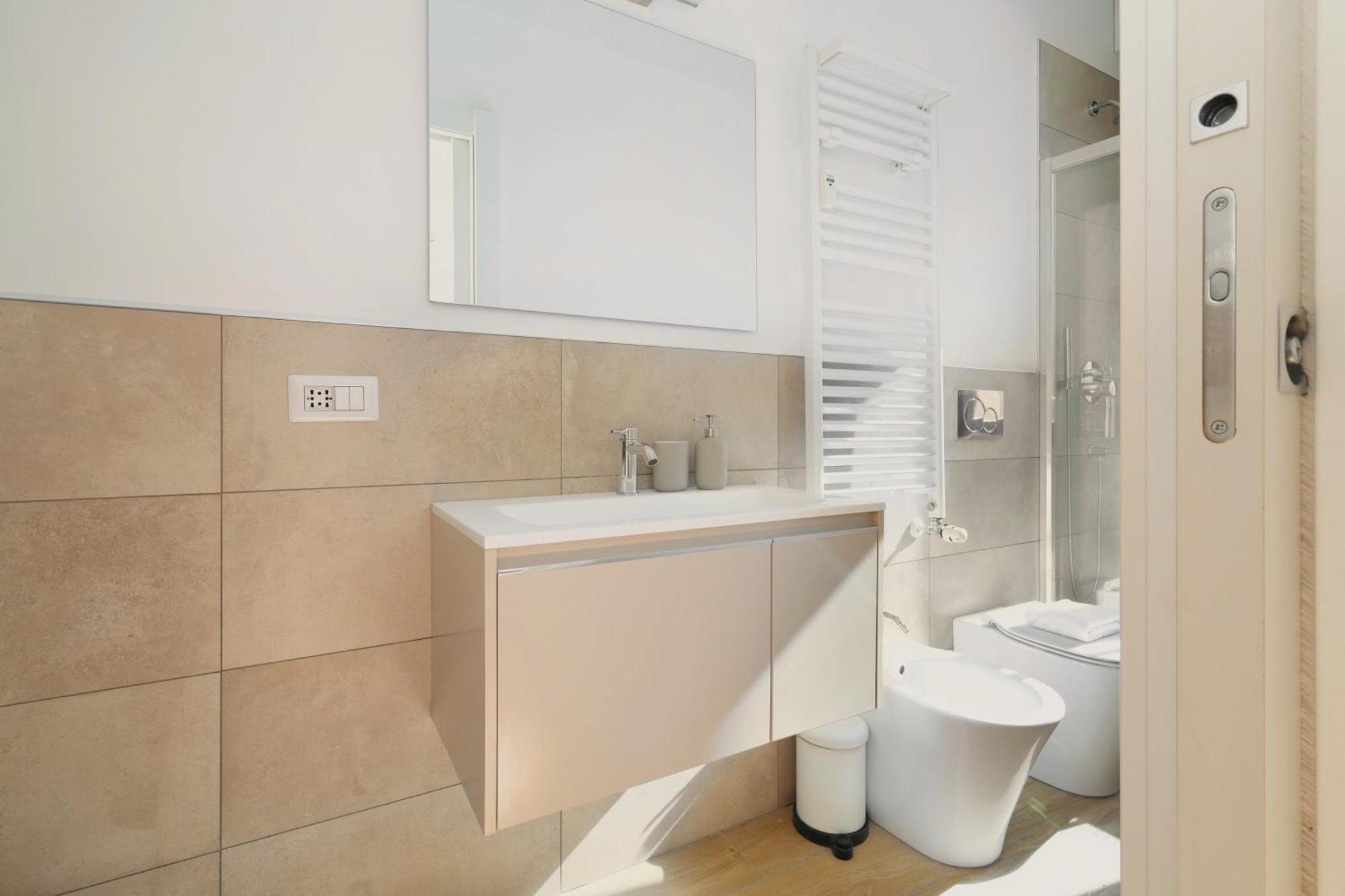 Just Urban - Bright And Functional - Corso Genova Apartamento